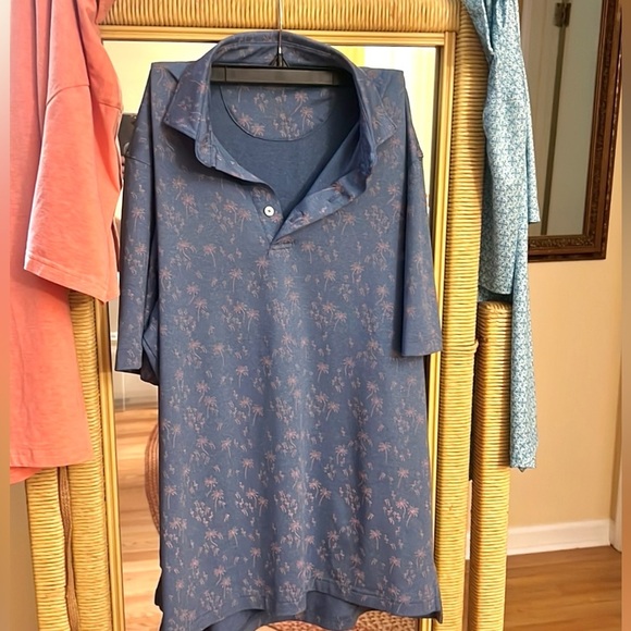Johnnie-O,Bundle of 3 Polo/Surf/Golf Shirts, Excellent Condition, All Size Med. - Picture 7 of 10